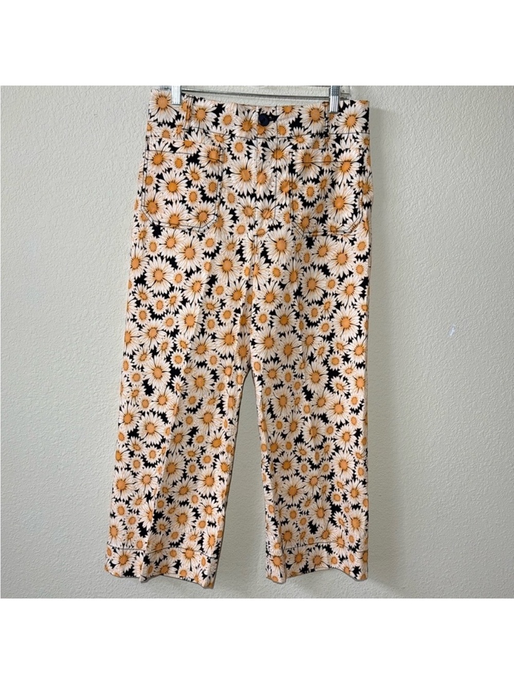 Rare Maeve The Colette Cropped Wide Leg Pants in a daisy floral print - Picture 2 of 4